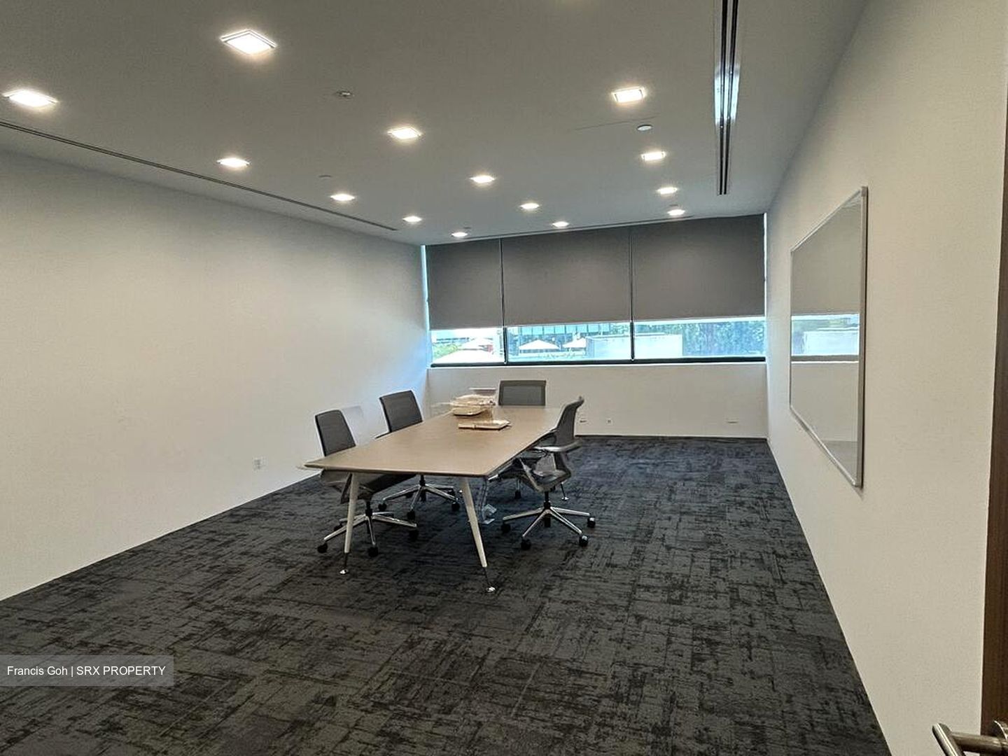 Valley Point (D10), Office #499481811